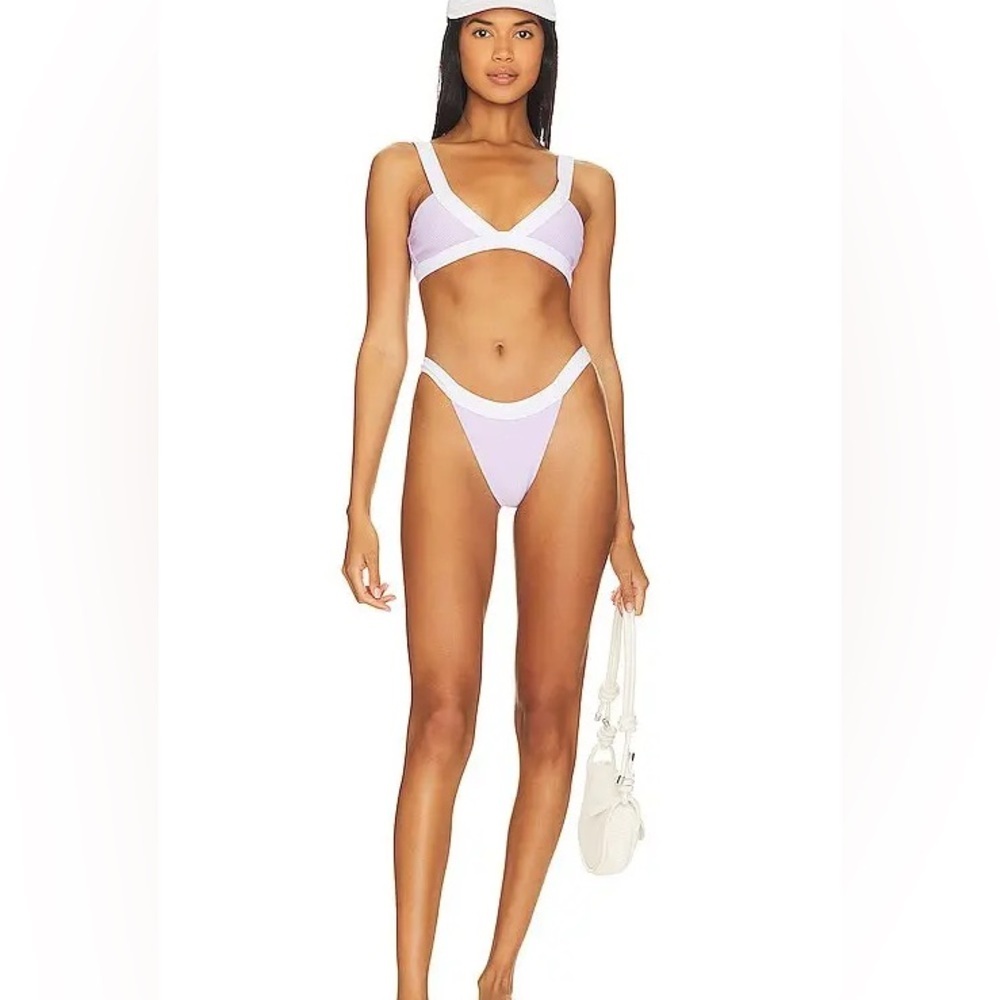 Tularosa Shore‎ Bottom and  Top Set in Orchid And White